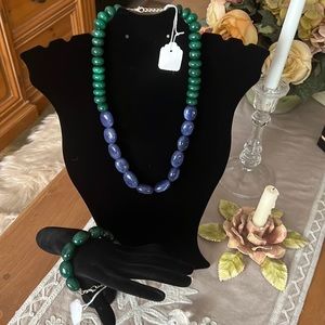 women’s 625ct enhanced sapphire &emerald be dead necklace & emerald bracelet NWT